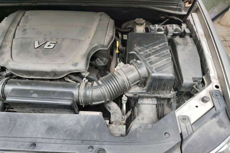 Used Kia Borrego 2013 3.8L Luxury Edition China V standard Engine Bay Left