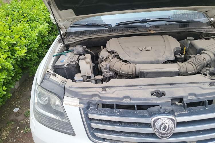 Used Kia Borrego 2013 3.8L Luxury Edition China V standard Engine Bay Right