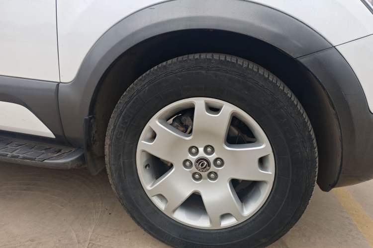 Used Kia Borrego 2013 3.8L Luxury Edition China V standard Right Front Wheel Hub
