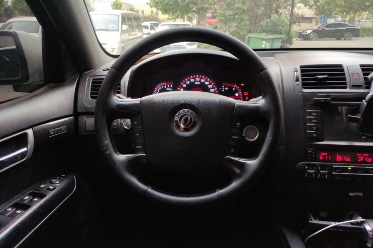 Used Kia Borrego 2013 3.8L Luxury Edition China V standard Steering Wheel