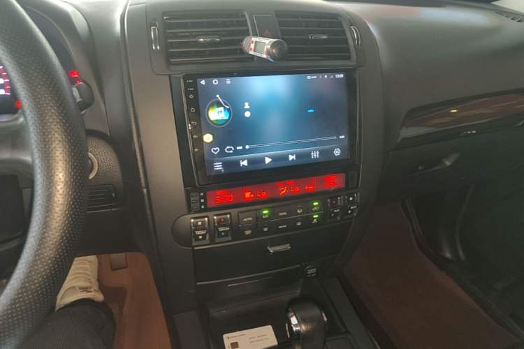 Used Kia Borrego 2015 3.8L Luxury Edition China IV Audio And AC Panel