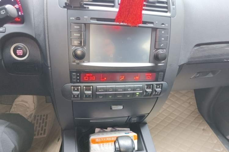 Used Kia Borrego 2015 3.8L Luxury Edition China IV Audio And AC Panel