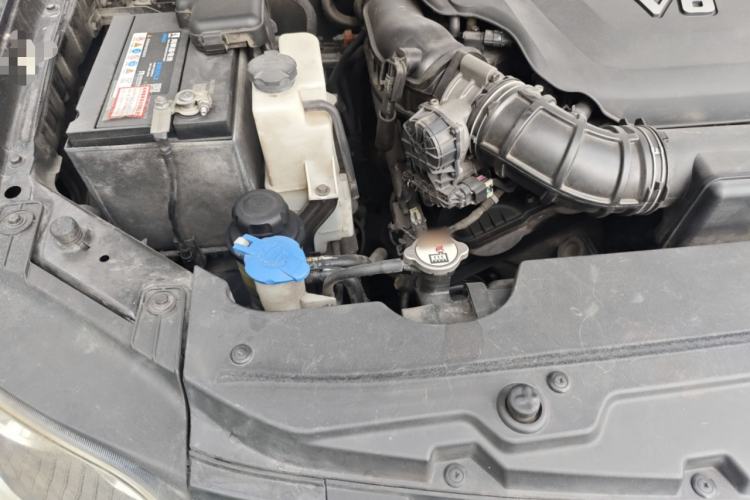 Used Kia Borrego 2015 3.8L Luxury Edition China IV Engine Bay Right