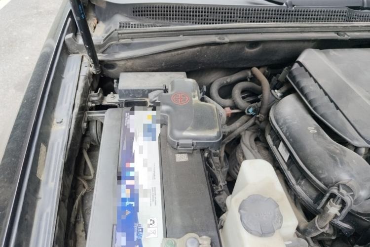 Used Kia Borrego 2015 3.8L Luxury Edition China IV Engine Bay Right