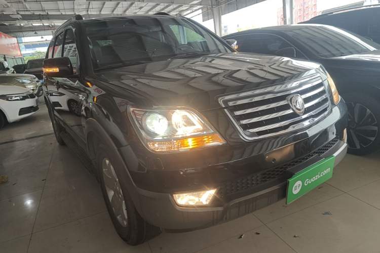 Used Kia Borrego 2015 3.8L Luxury Edition China IV Front Right 45 Deg