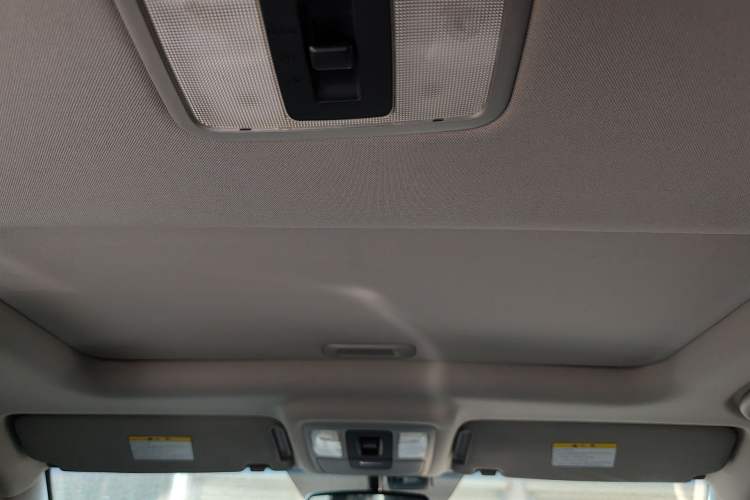 Used Kia Borrego 2015 3.8L Luxury Edition China IV Headliner