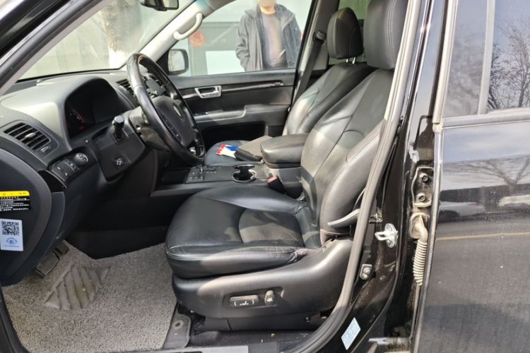 Used Kia Borrego 2015 3.8L Luxury Edition China IV Interior 2