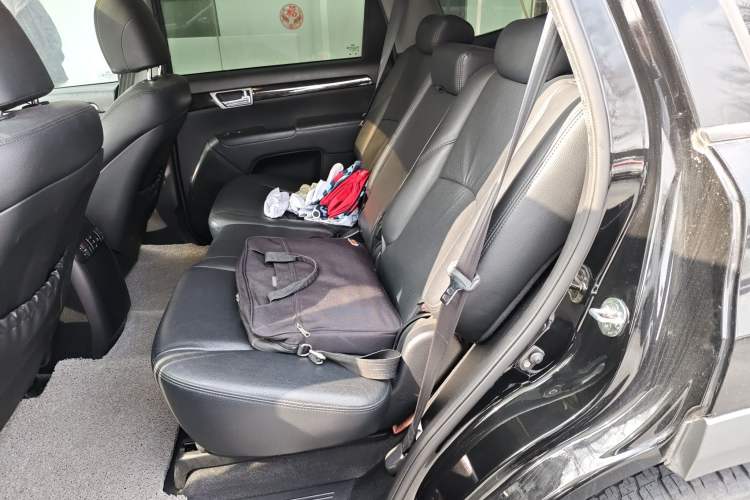 Used Kia Borrego 2015 3.8L Luxury Edition China IV Left Rear Seat
