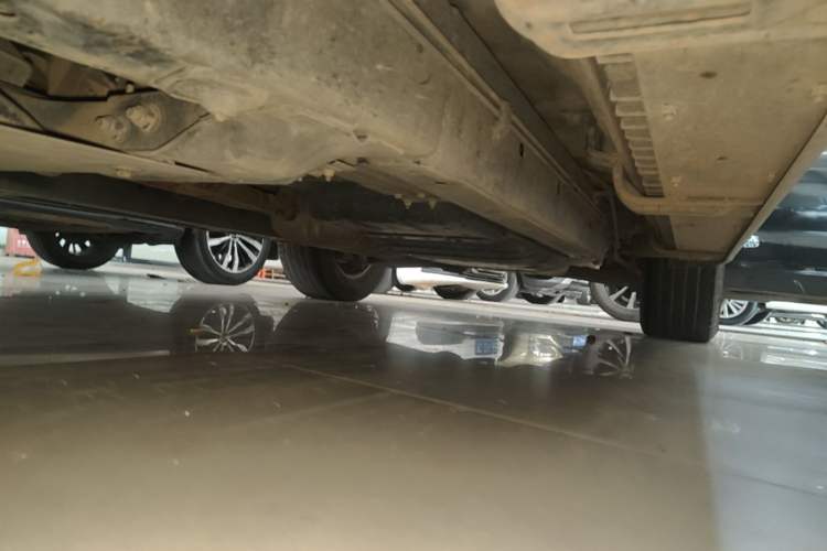 Used Kia Borrego 2015 3.8L Luxury Edition China IV Left Side Sill