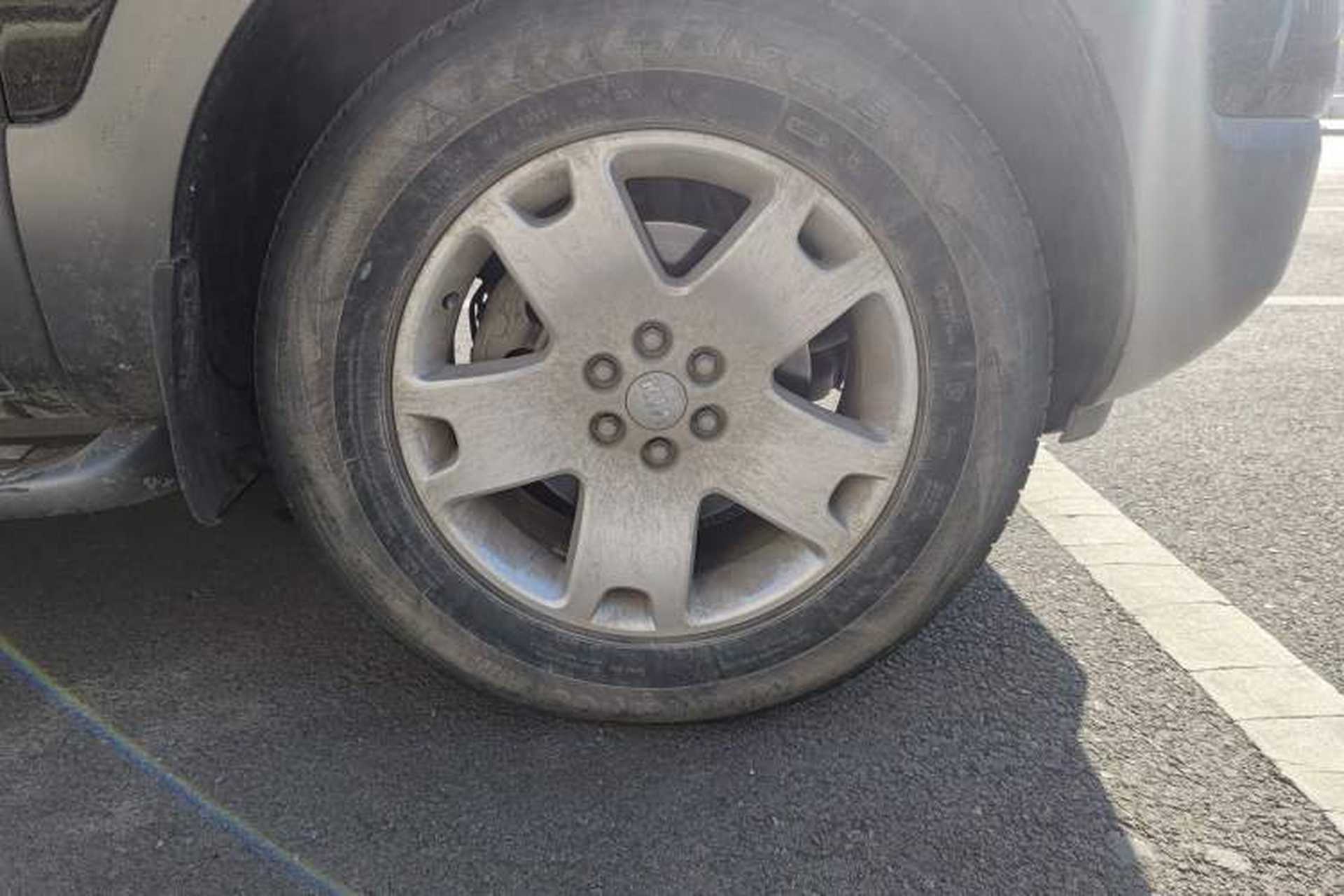 Used Kia Borrego 2015 3.8L Luxury Edition China IV Right Front Wheel Hub