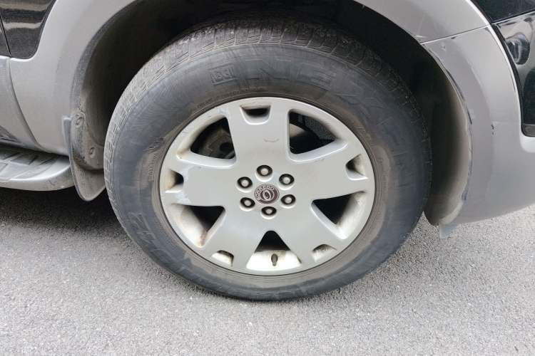 Used Kia Borrego 2015 3.8L Luxury Edition China IV Right Front Wheel Hub