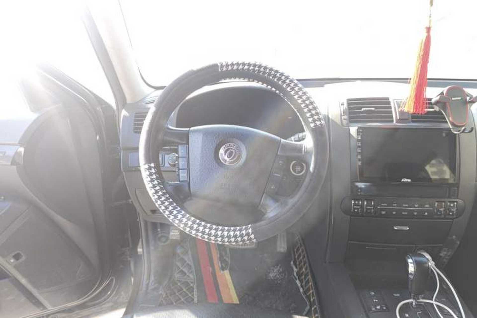 Used Kia Borrego 2015 3.8L Luxury Edition China IV Steering Wheel
