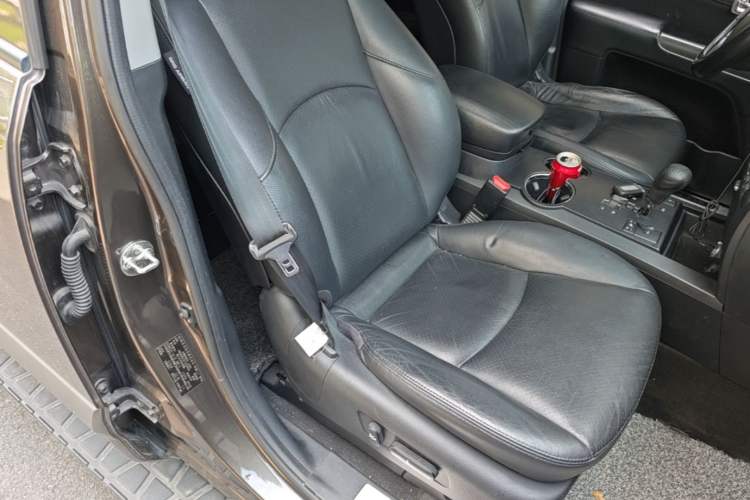 Used Kia Borrego 2015 3.8L Luxury Edition China V-standard Right Front Seat