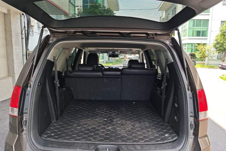 Used Kia Borrego 2015 3.8L Luxury Edition China V-standard Trunk