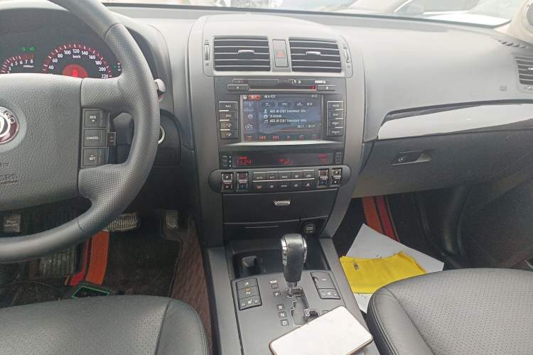 Used Kia Borrego 2015 3.8L Luxury Edition China IV Audio And AC Panel