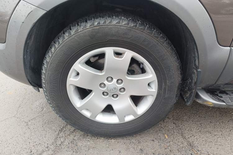 Used Kia Borrego 2015 3.8L Luxury Edition China IV Exterior 4