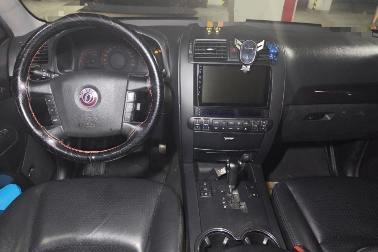Used Kia Borrego 2015 3.8L Luxury Edition China IV Center Console