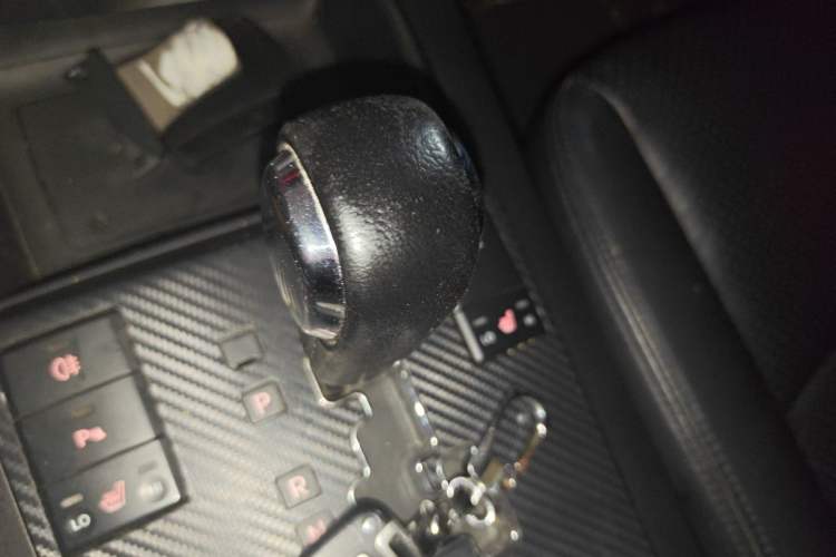 Used Kia Borrego 2015 3.8L Luxury Edition China IV Gear Lever