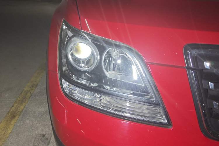 Used Kia Borrego 2015 3.8L Luxury Edition China IV Right Front Headlight