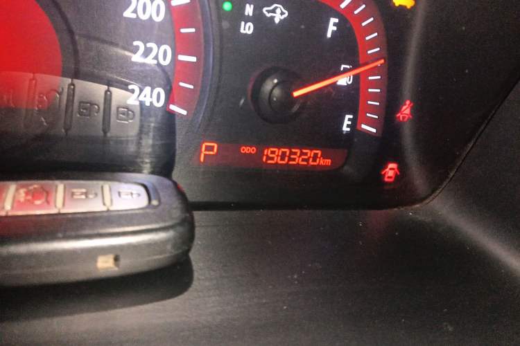 Used Kia Borrego 2015 3.8L Luxury Edition China IV Odometer Close Up