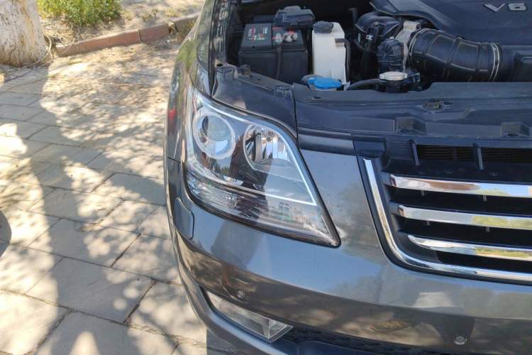 Used Kia Borrego 2015 3.8L Luxury Edition China IV Right Front Headlight