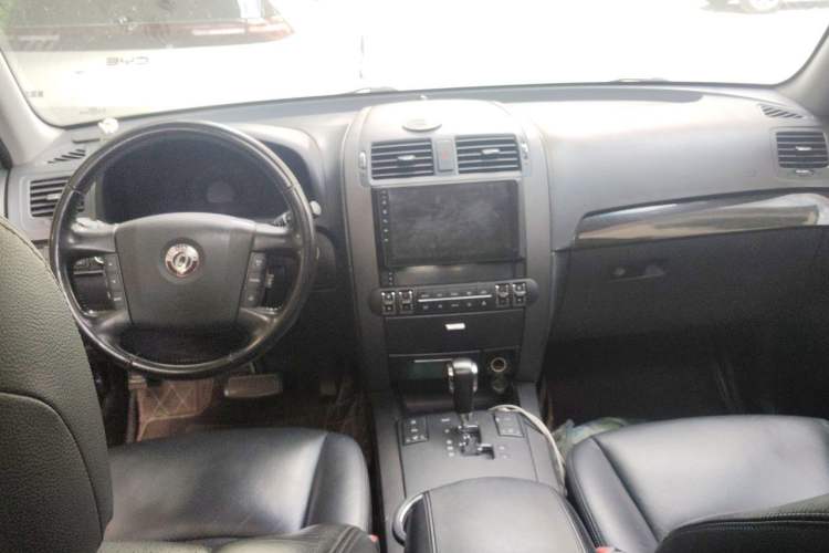 Used Kia Borrego 2015 3.8L Luxury Edition China IV Center Console
