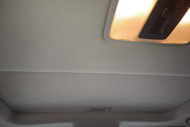 Used Kia Borrego 2015 3.8L Luxury Edition China V-standard Headliner
