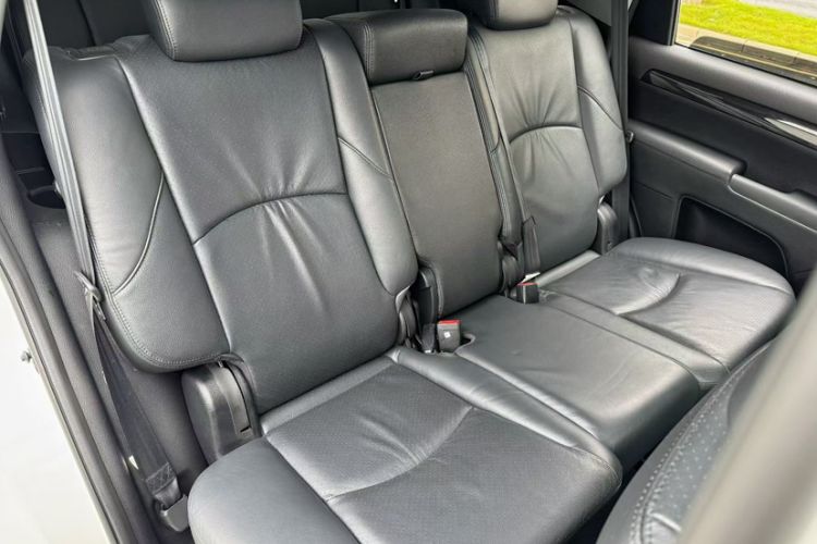Used Kia Borrego 2015 3.8L Luxury Edition China IV Interior 11