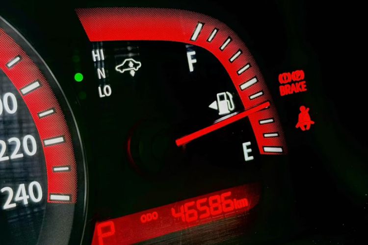 Used Kia Borrego 2015 3.8L Luxury Edition China IV Odometer Close Up