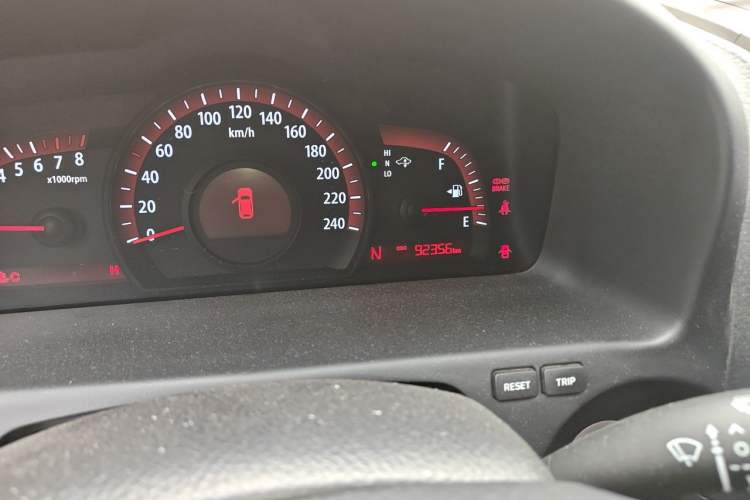 Used Kia Borrego 2015 3.8L Luxury Edition China IV Odometer Close Up