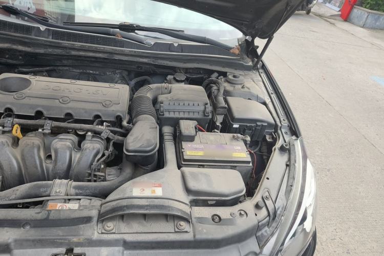 Used Kia Cadenza 2011 2.4L Business Edition Engine Bay Left