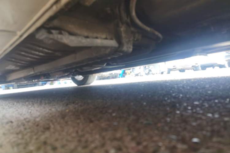Used Kia Cadenza 2011 2.4L Elite Edition Chassis Rear Left