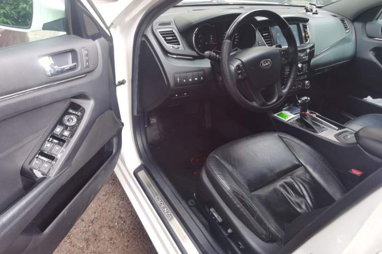 Used Kia Cadenza 2011 2.4L Elite Edition Driver Seat