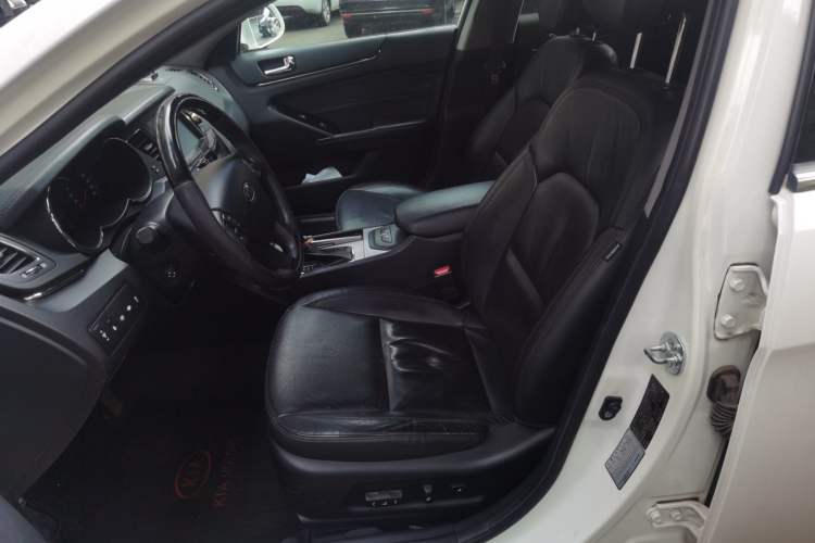 Used Kia Cadenza 2011 2.4L Elite Edition Left Front Seat