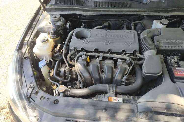 Used Kia Cadenza 2012 2.4L Luxury Version Engine Bay Right