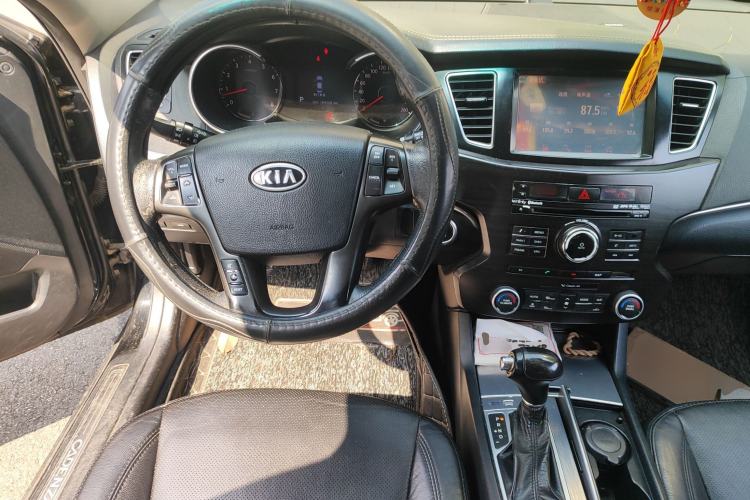 Used Kia Cadenza 2012 2.4L Luxury Version Steering Wheel