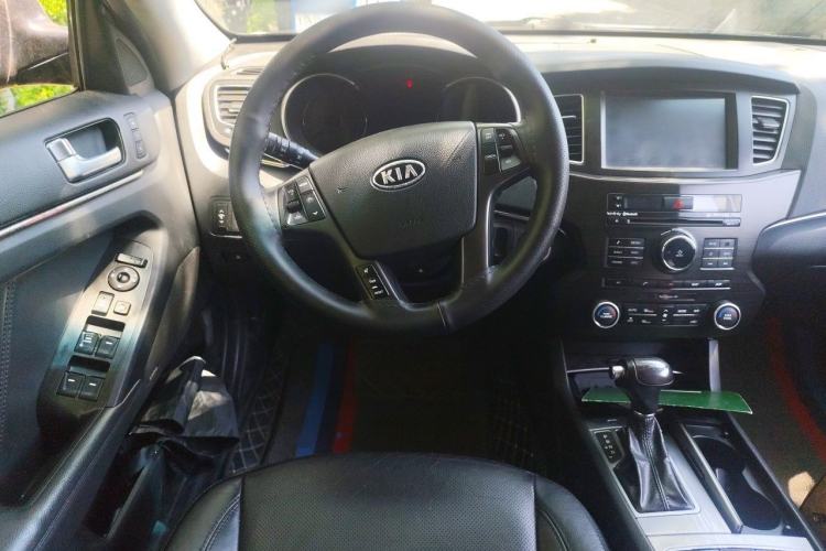 Used Kia Cadenza 2012 2.4L Luxury Version Steering Wheel