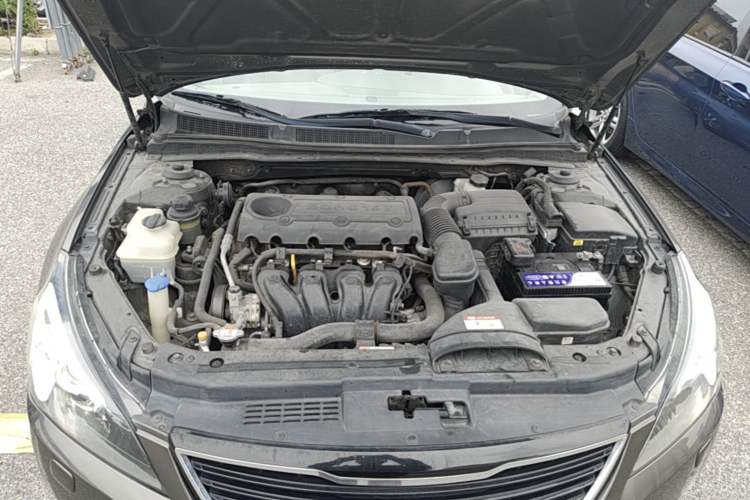 Used Kia Cadenza 2012 2.4L Luxury Version Engine Bay