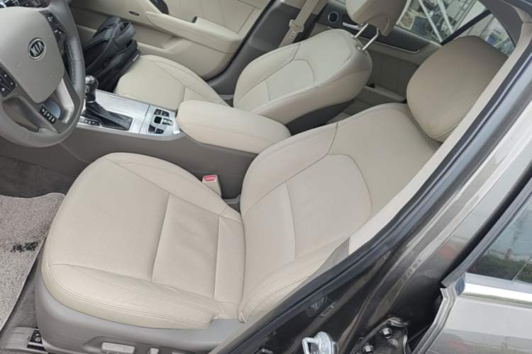 Used Kia Cadenza 2012 2.4L Luxury Version Left Front Seat
