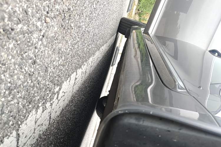 Used Kia Cadenza 2012 2.4L Luxury Version Right Side Sill