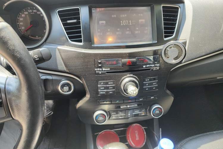 Used Kia Cadenza 2012 2.4L Luxury Version Audio And AC Panel