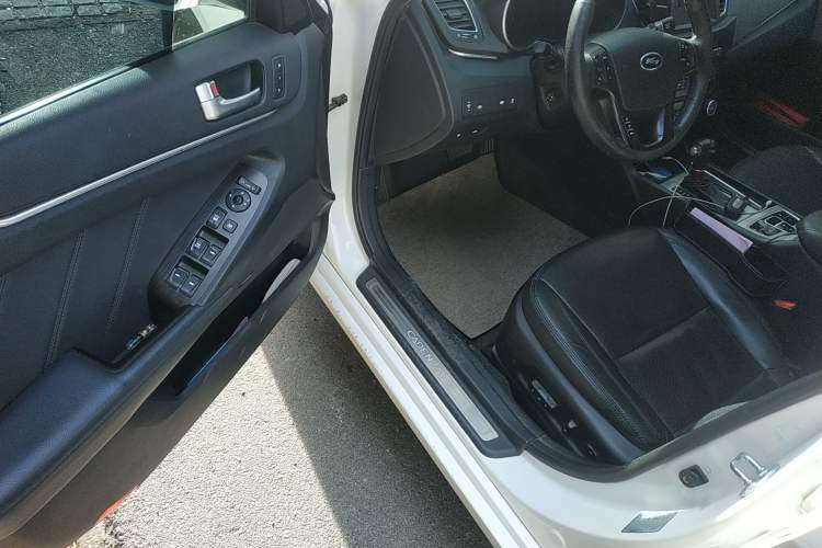 Used Kia Cadenza 2012 2.4L Luxury Version Driver Seat