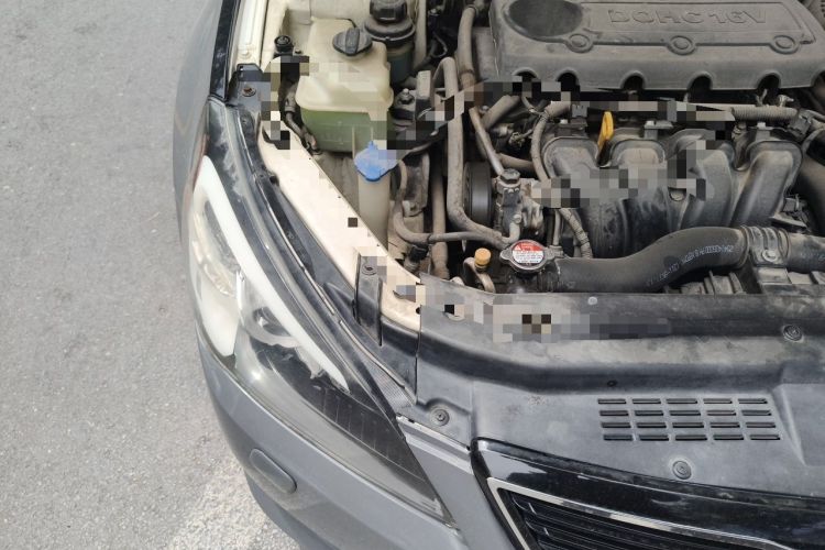 Used Kia Cadenza 2012 2.4L Luxury Version Engine Bay Right