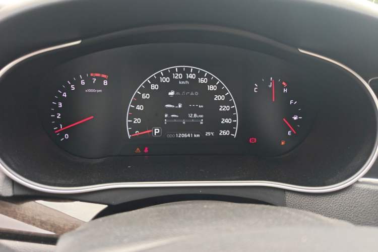 Used Kia Cadenza 2012 2.4L Luxury Version Instrument Cluster
