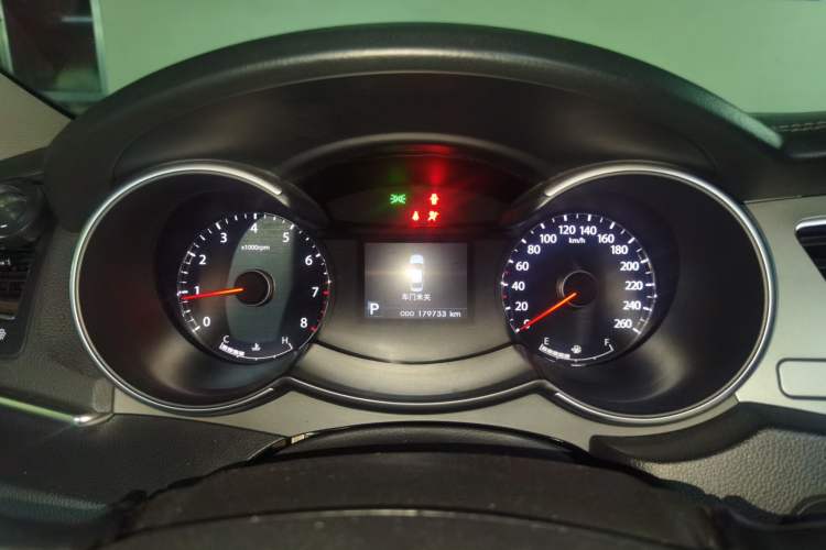 Used Kia Cadenza 2012 2.4L Elite Edition Instrument Cluster