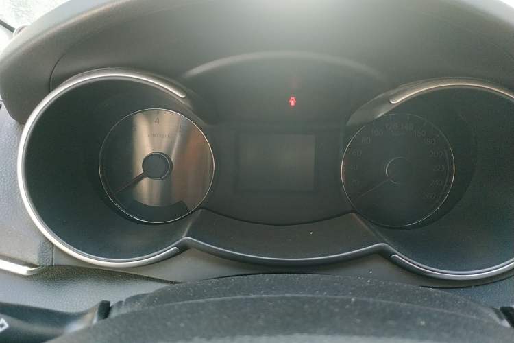 Used Kia Cadenza 2012 2.4L Luxury Version Instrument Cluster