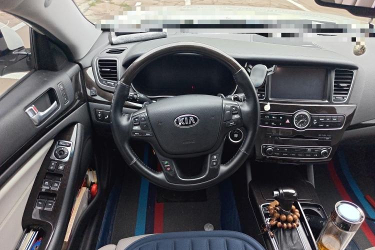 Used Kia Cadenza 2012 2.4L Luxury Version Steering Wheel
