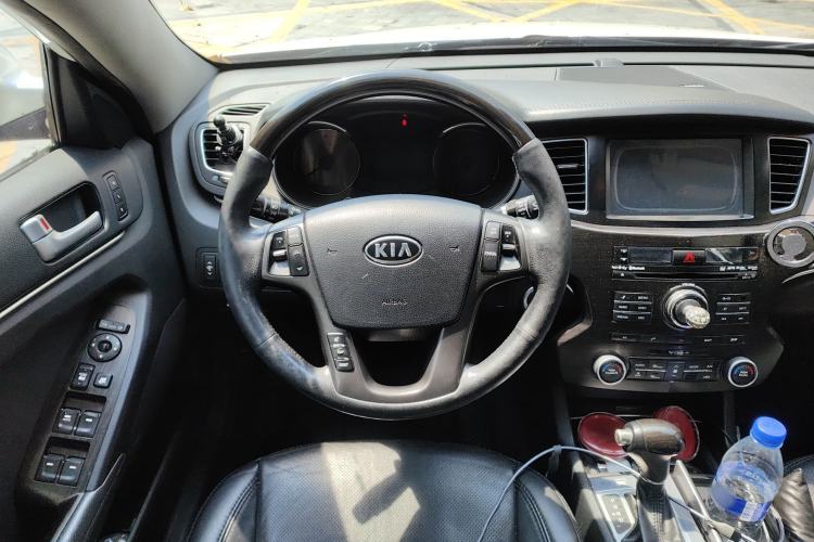 Used Kia Cadenza 2012 2.4L Luxury Version Steering Wheel