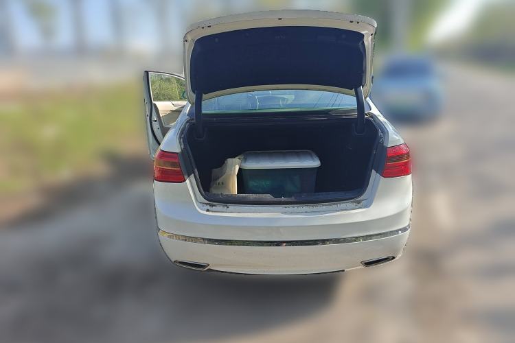 Used Kia Cadenza 2012 2.4L Business Sunroof Version Trunk
