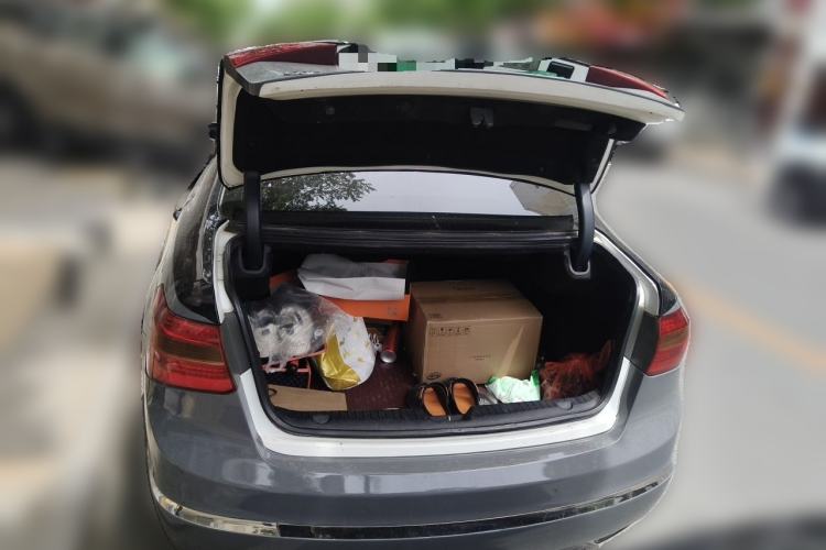 Used Kia Cadenza 2012 2.4L Luxury Version Trunk